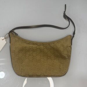 Gucci Gold GG Metallic Gold Half Moon Hobo Shoulder bag aka pouchette